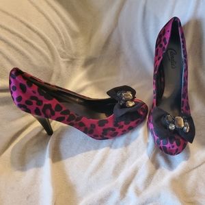 Leopard heels